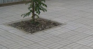 Качественная тротуарная плитка серого цвета в Химках в октябре