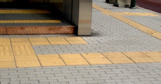Тактильная плитка ПВХ в Химках - купить от 726 руб. в ТротуарнаяПлитка